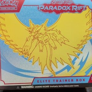 Sealed Pokemon Paradox Rift Elite Trainer Box